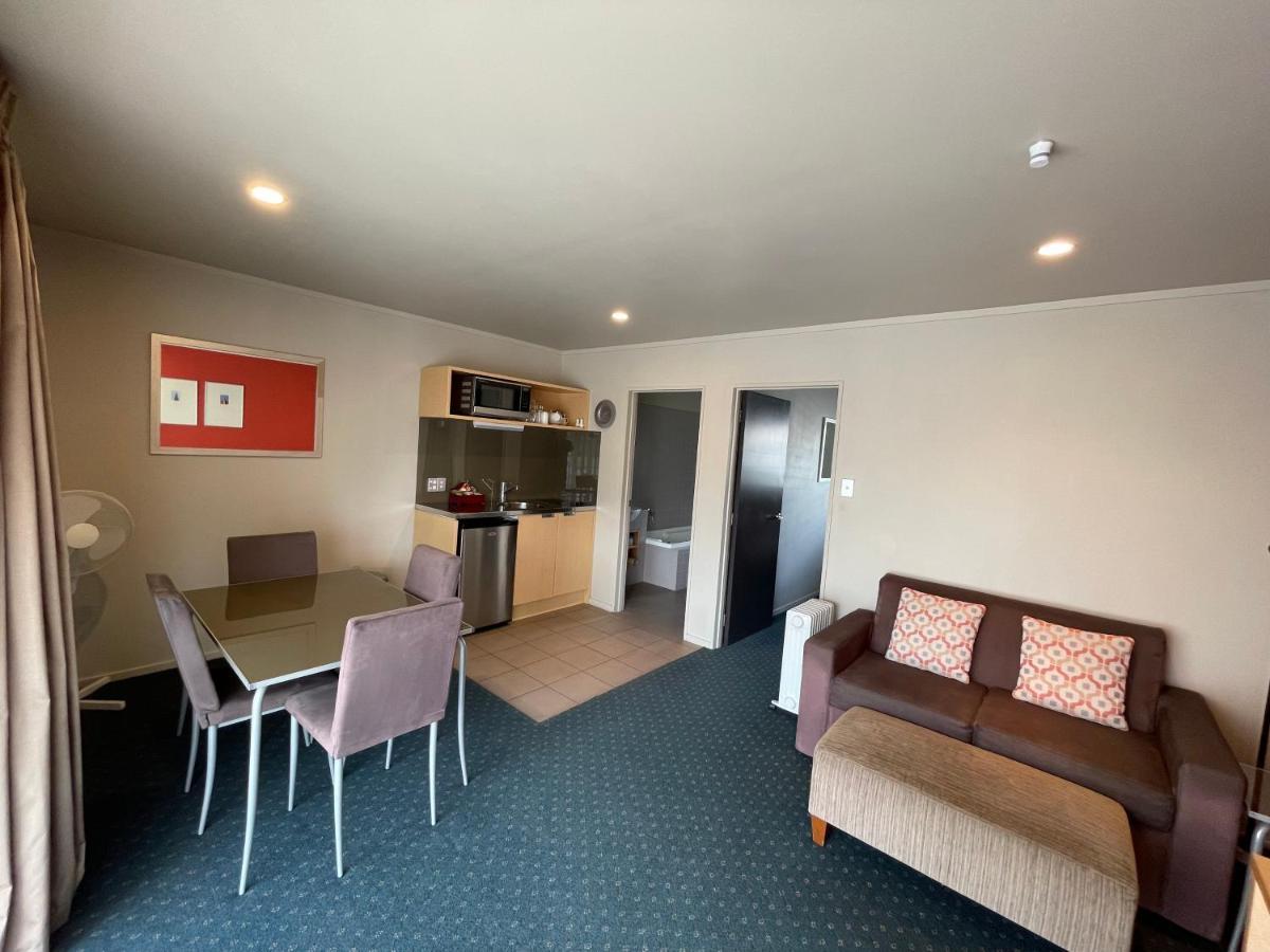 Bentleys Motor Inn Palmerston North Kültér fotó
