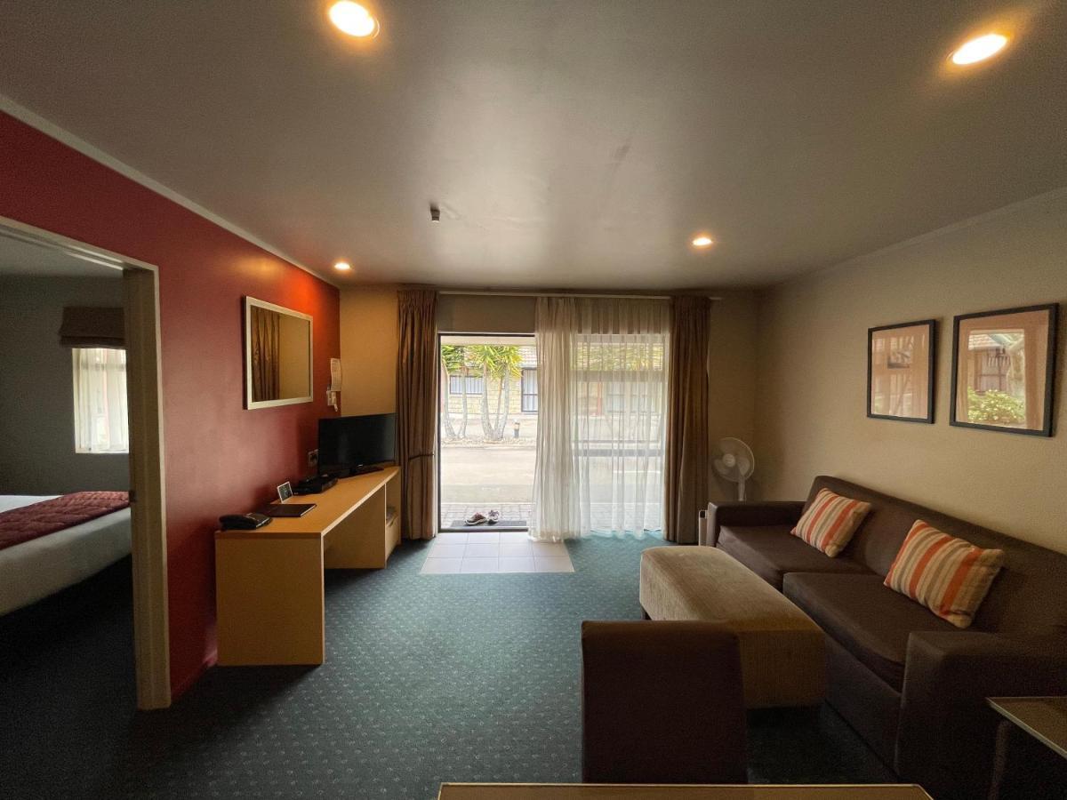 Bentleys Motor Inn Palmerston North Kültér fotó