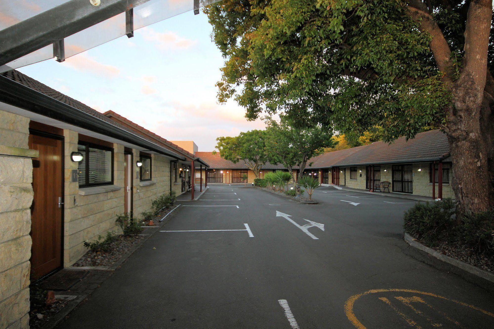 Bentleys Motor Inn Palmerston North Kültér fotó